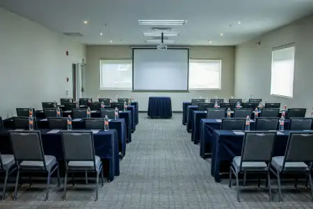Hampton Inn by Hilton Guadalajara/Expo - 35