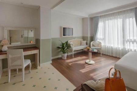 Au Lac Charner - 41