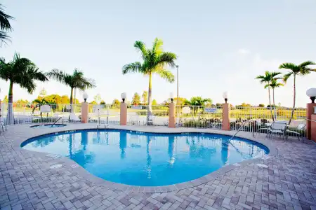 TownePlace Suites by Marriott Venice - 16