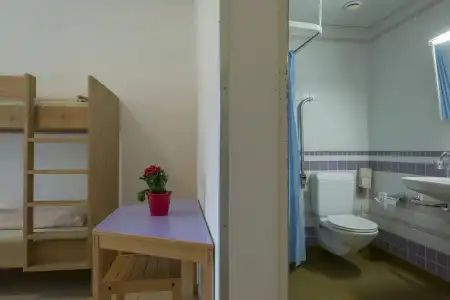 Youth Hostel Montreux - 13