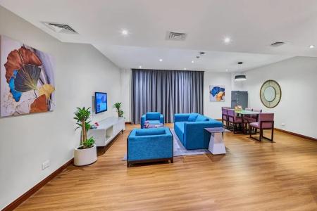 Ramada & Suites by Wyndham Dubai JBR - 92