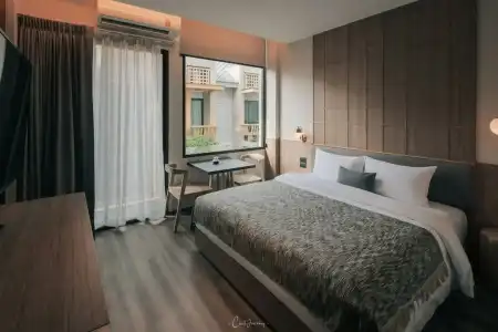Shan Villas Sukhumvit - 21