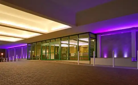 Sheraton Virginia Beach Oceanfront - 11