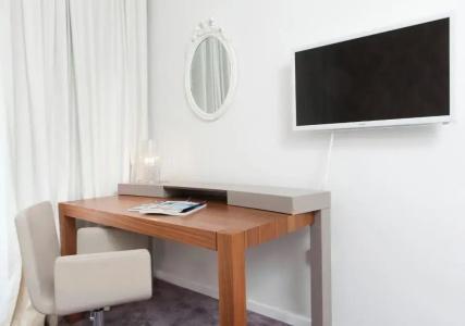 Boban Luxury Suites - 93