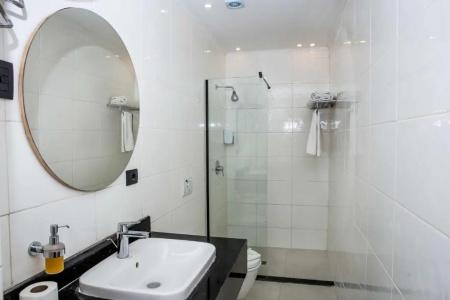 Redcon Suites - 63