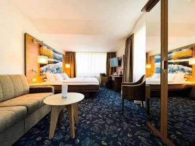 Hotel-Restaurant Vier Linden - 37