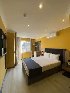 Roy Otel Akçay - 86