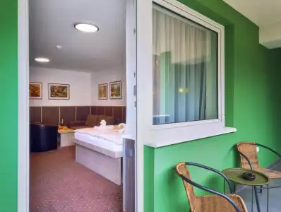Green Paradise - 45