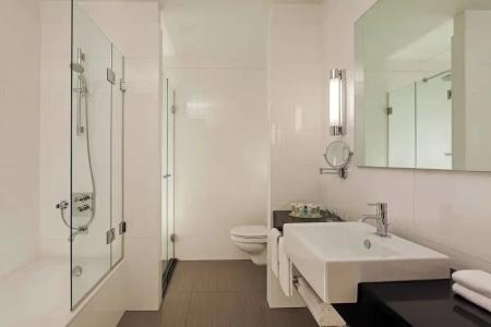 Courtyard by Marriott Budapest City Center - 84