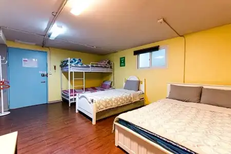 Hongdae Style Guesthouse - 123