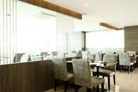 Crystal Suites Suvarnabhumi Airport - 25