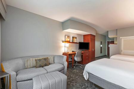 Courtyard Tulsa Woodland Hills - 22