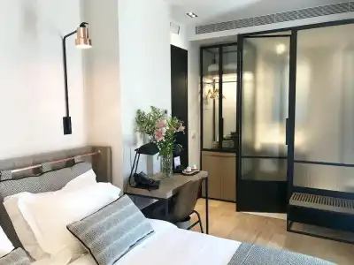 Niki Athens - 33