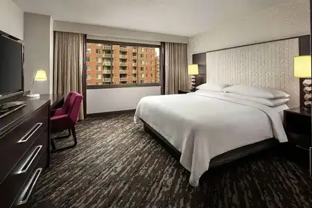 Embassy Suites by Hilton Crystal City National Airport - 68