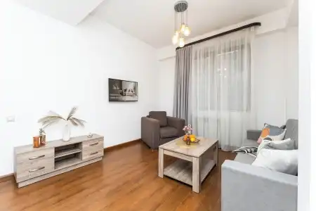 Stay Inn on Buzand str. 17 - 100