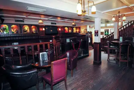 Lansdowne - 13