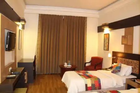 H R Palace - 6