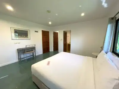 Dolphin Bay Beach Resort - 193