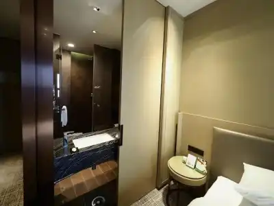 Courtyard by Marriott Shanghai International Tourism and Resorts Zone - 30