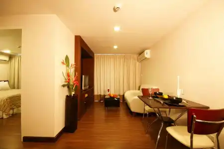 I Residence Sathorn - 15