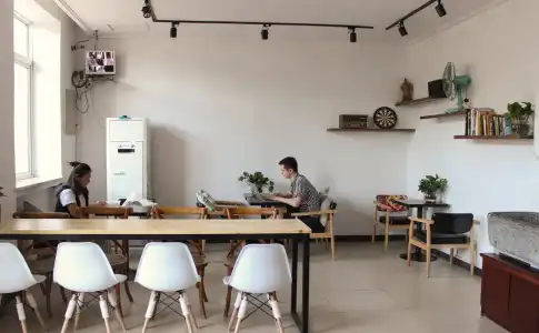 Beijing Granary International Hostel - 12
