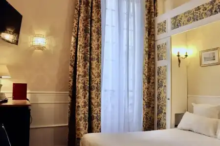 Hôtel de la Bretonnerie - 93