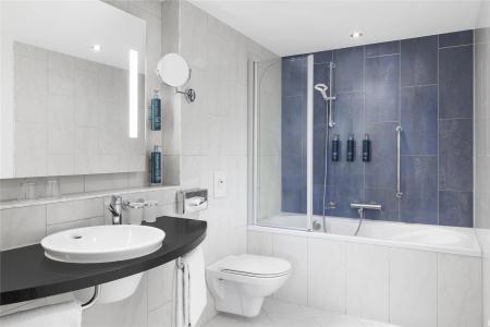 Double Tree by Hilton Ljubljana - 48