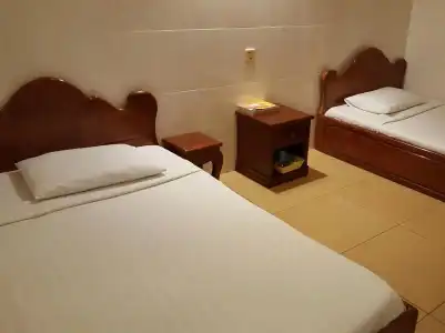 Lucky 2 Guesthouse - 27