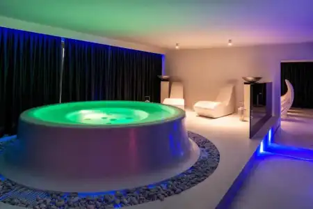 Le Camp Resort - 9
