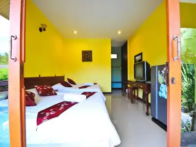 Baan Saranrom - 15