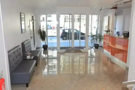 Boulevard - 8