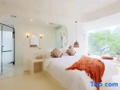 Tranquil Shores Holiday Apartments - 110