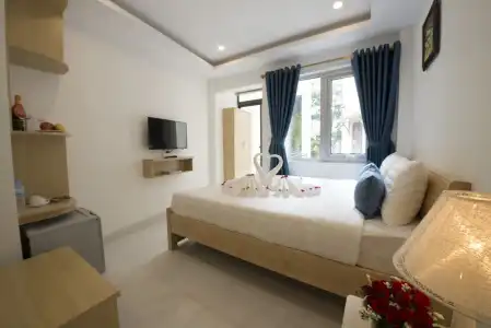 Hanoi Holiday Center - 2