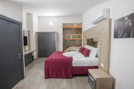 Elanis Suites - 2
