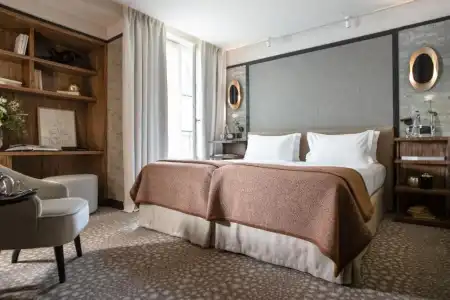 Esprit Saint-Germain - 81