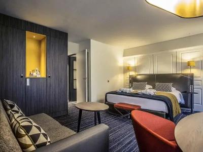 de Bourbon - Mercure Bourges - 44