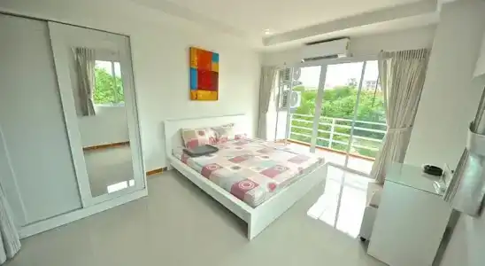 Beach and Mounteen by Pattaya Capital Property - 4