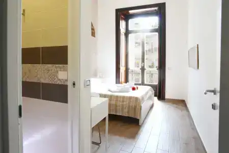Vic' Street B&B - 12