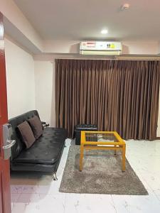Mall Suites - 240