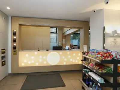 B&B Berlin-Tiergarten - 1