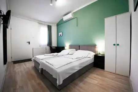 Chesscom Guesthouse - 34