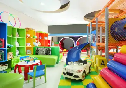 DoubleTree by Hilton Jakarta - Diponegoro - 17