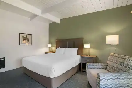 Best Western Plus Santa Barbara - 80