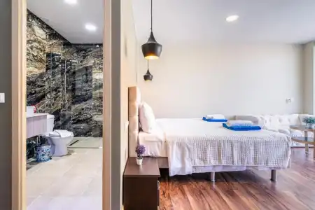 Bamboo Suites Adults Only - 34