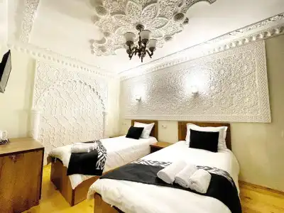 Bobosh Boutique - 3