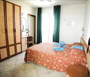 Dasamo Dadas - 10
