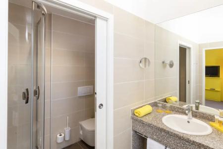 HiLight Suites - 153