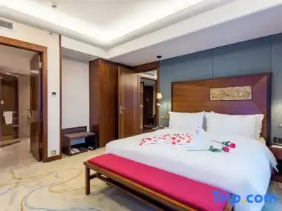 Lujia International - 139