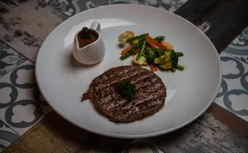 Pacific, Phnom Penh - 9