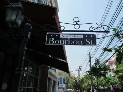 Bourbon St Boutique - 14